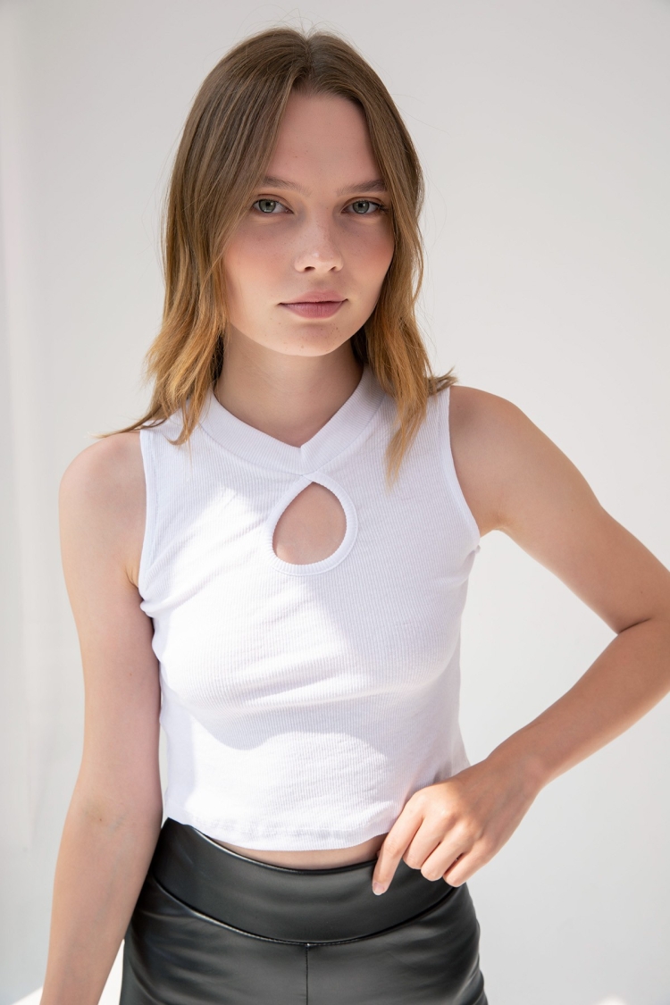 Corded Crop Knitted Blouse With Collar Detail - Brand: la & vetta - Women & Kids, Baby Clothes Wholesale - TheBS Women