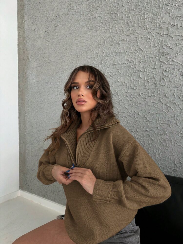 Zipper Collar Sweater - Producer: My Fashion - Wholesale Women Clothes - TheBS Women
