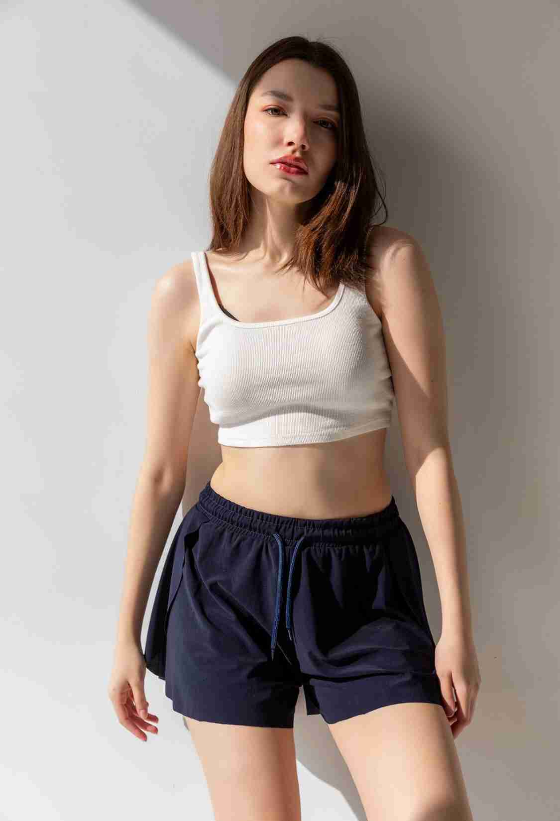 Loose-Fit Tights Sports Shorts - Brand: la & vetta - Women & Kids, Baby Clothes Wholesale - TheBS Women