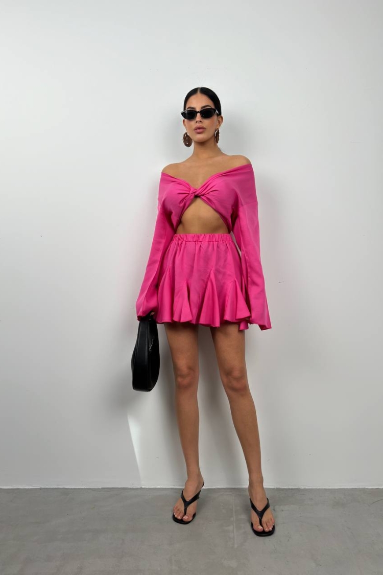 Boat Neck Long Sleeve Crop - Producer: Black Fashion - Wholesale Women Clothes - TheBS Women