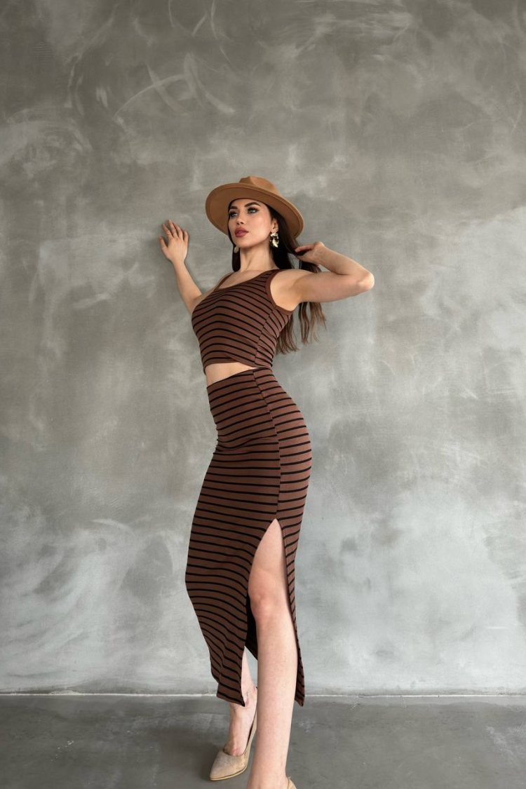Midi Length Striped Skirt With Elastic Waist - Producer: Fiori - Wholesale Women Clothes - TheBS Women
