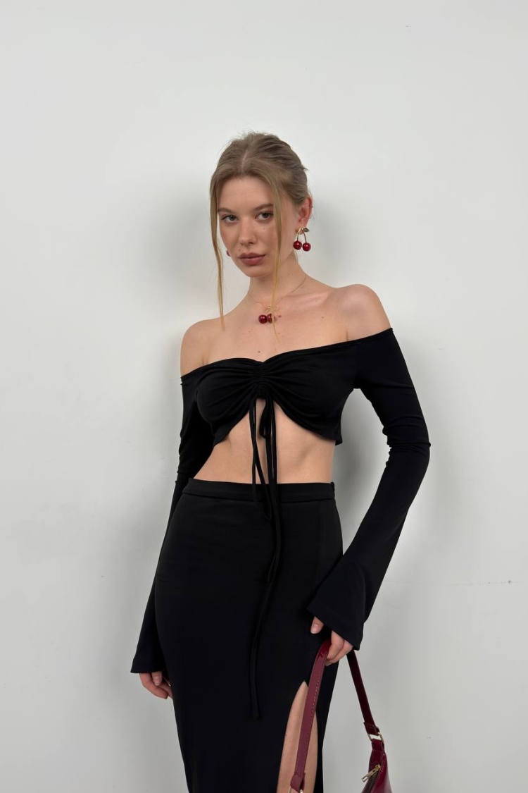 Boat Neck Lift Blouse - Producer: Black Fashion - Wholesale Women Clothes - TheBS Women
