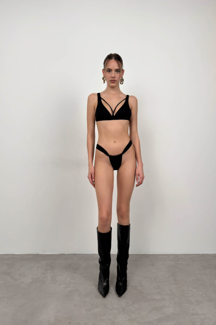 Piping Detail Pleated Bikini Suit - Producer: Black Fashion - Wholesale Women Clothes - TheBS Women