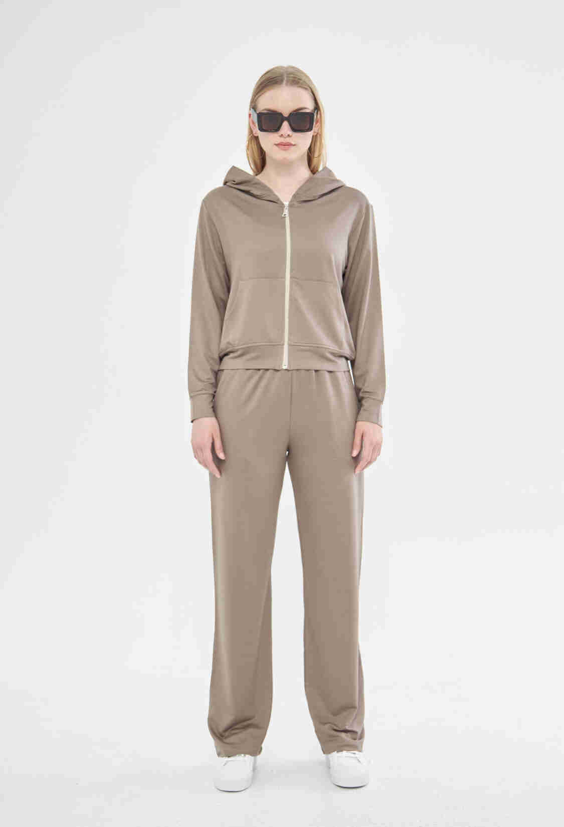 Lofly High Rise Cotton Sweatpants In Brown - Brand: Evable - Women & Kids, Baby Clothes Wholesale - TheBS Women