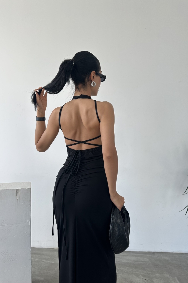 Halter Neckline Gathered Sandy Dress With Lace Detail On The Back - Producer: Fiori - Wholesale Women Clothes - TheBS Women