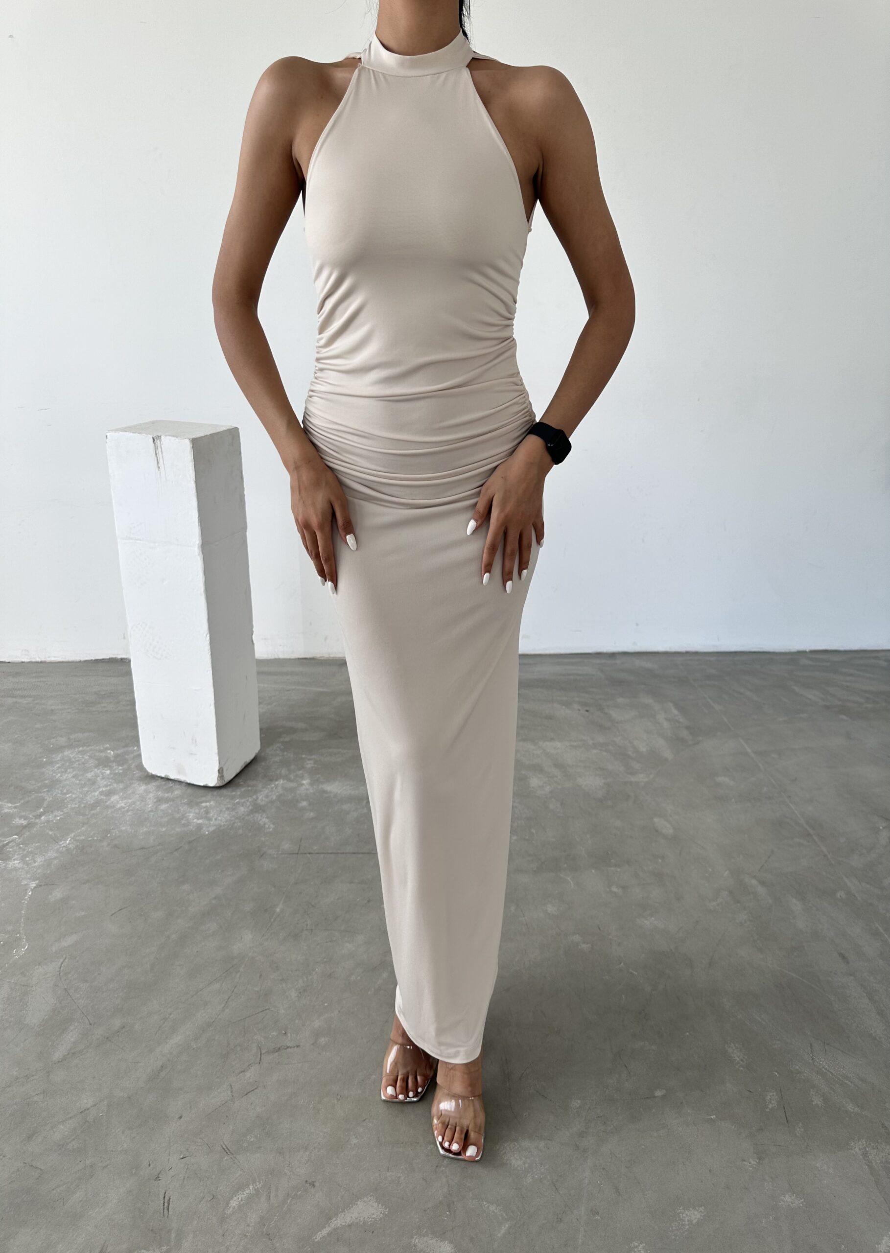 Halter Neckline Gathered Sandy Dress With Lace Detail On The Back - Producer: Fiori - Wholesale Women Clothes - TheBS Women