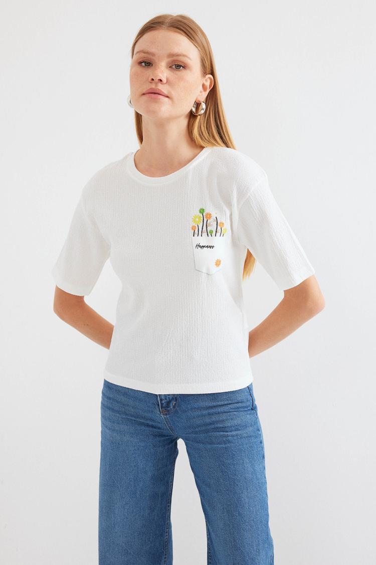 Printed Knitted Basic T-Shirt - Producer: Bigdart - Wholesale Women Clothes - TheBS Women