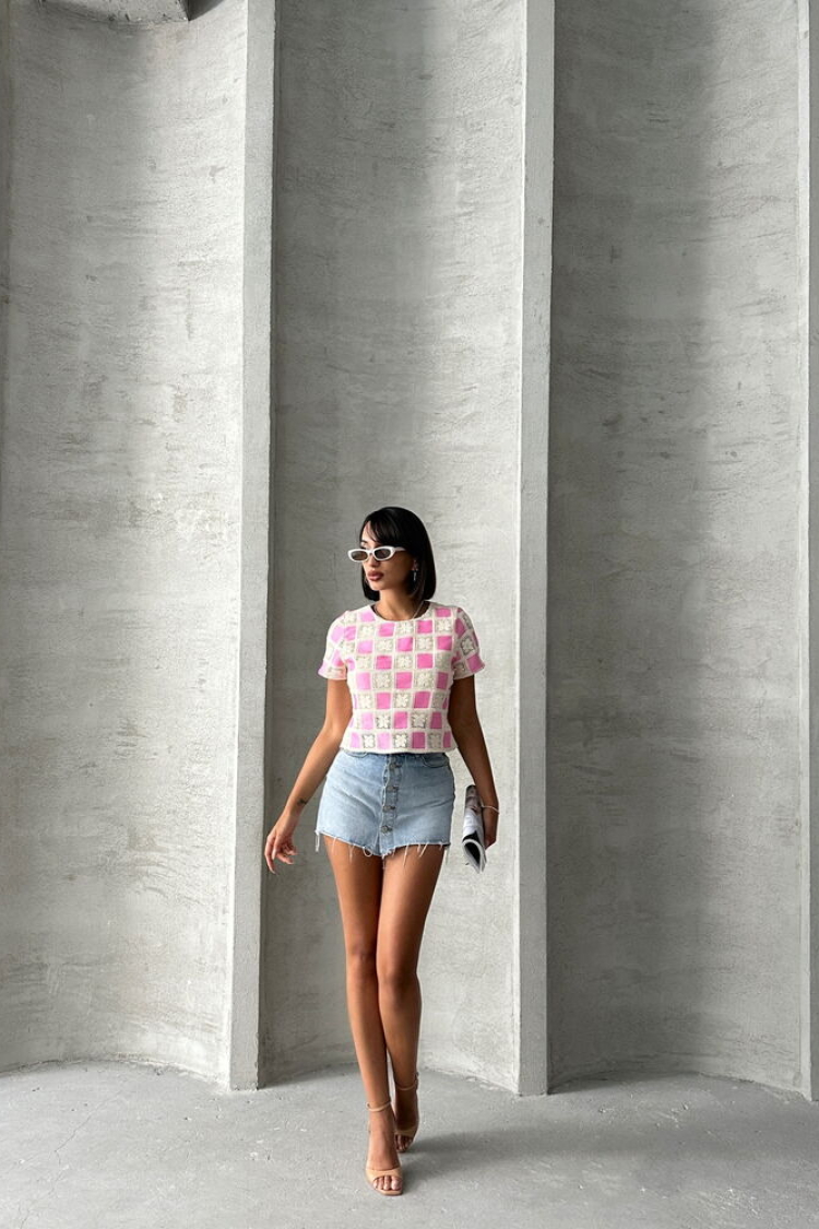 RawShort Sleeve Checkerboard Pattern Crochet Blouse - Producer: Topshow - Wholesale Women Clothes - TheBS Women