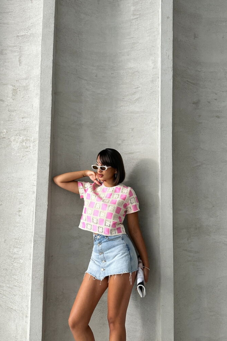 RawShort Sleeve Checkerboard Pattern Crochet Blouse - Producer: Topshow - Wholesale Women Clothes - TheBS Women