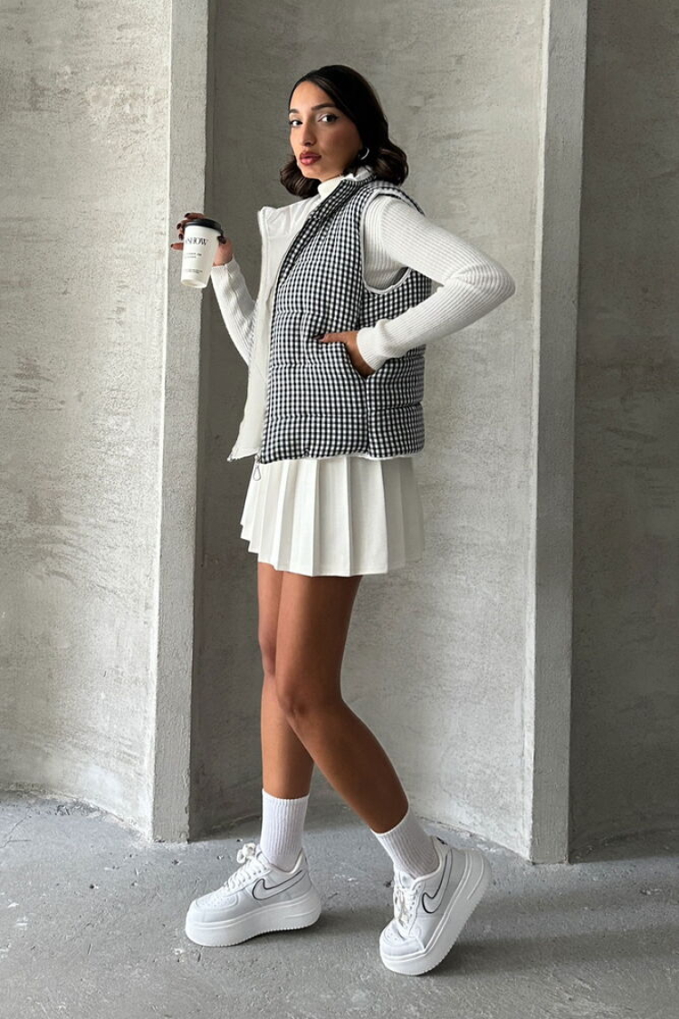 Houndstooth Patterned Fiber Puffer Vest - Producer: Topshow - Wholesale Women Clothes - TheBS Women