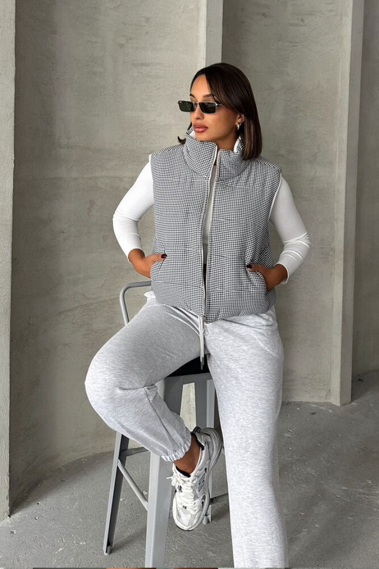 Houndstooth Patterned Fiber Puffer Vest - Producer: Topshow - Wholesale Women Clothes - TheBS Women