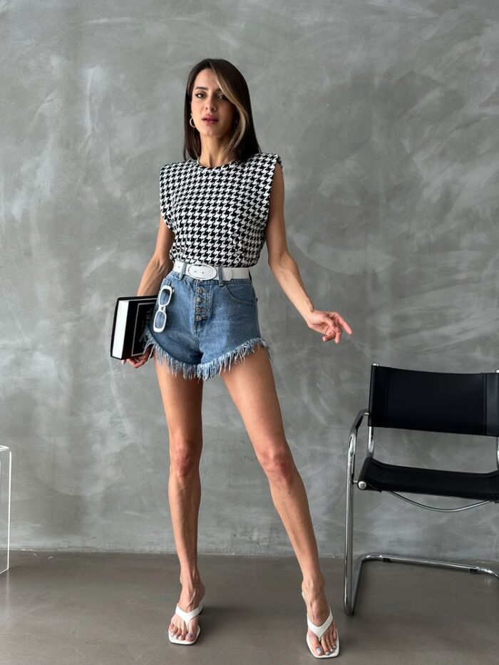 Houndstooth Printed Blouse -& White - Producer: Topshow - Wholesale Women Clothes - TheBS Women