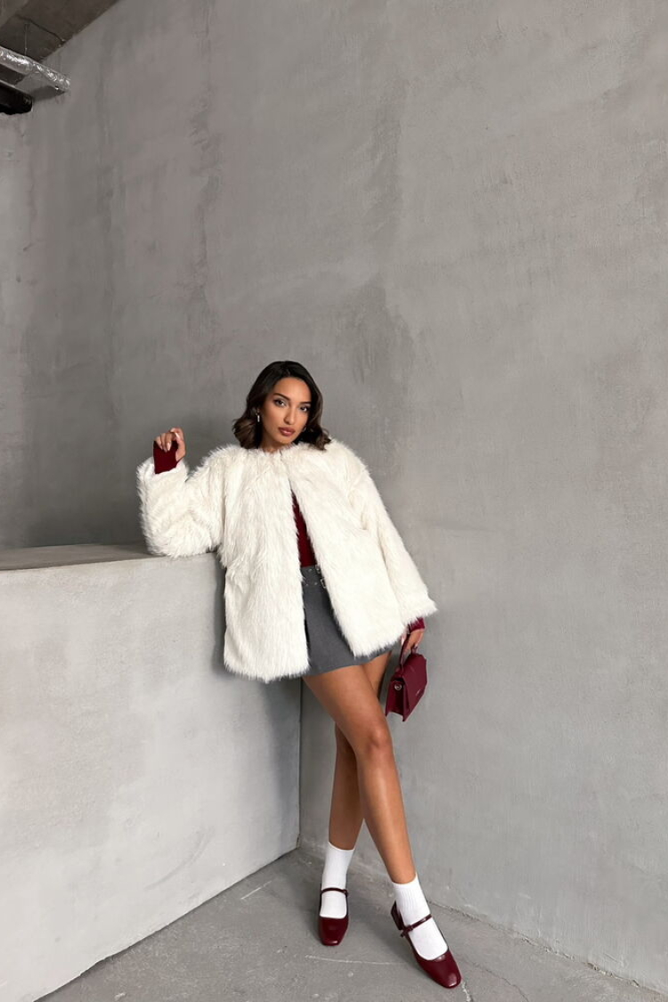 OpenFeathered Wholesale Vest - Producer: Topshow - Wholesale Women Clothes - TheBS Women
