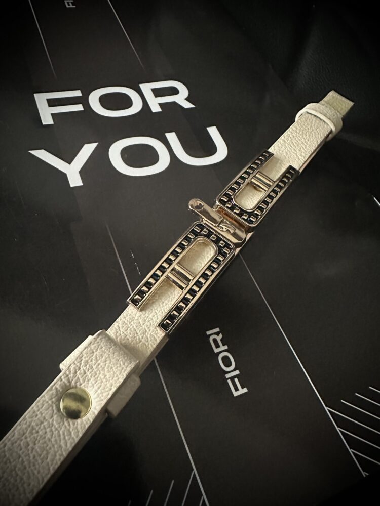 Thin Buckle Adjustable Women's Belt - Producer: Fiori - Wholesale Women Clothes - TheBS Women