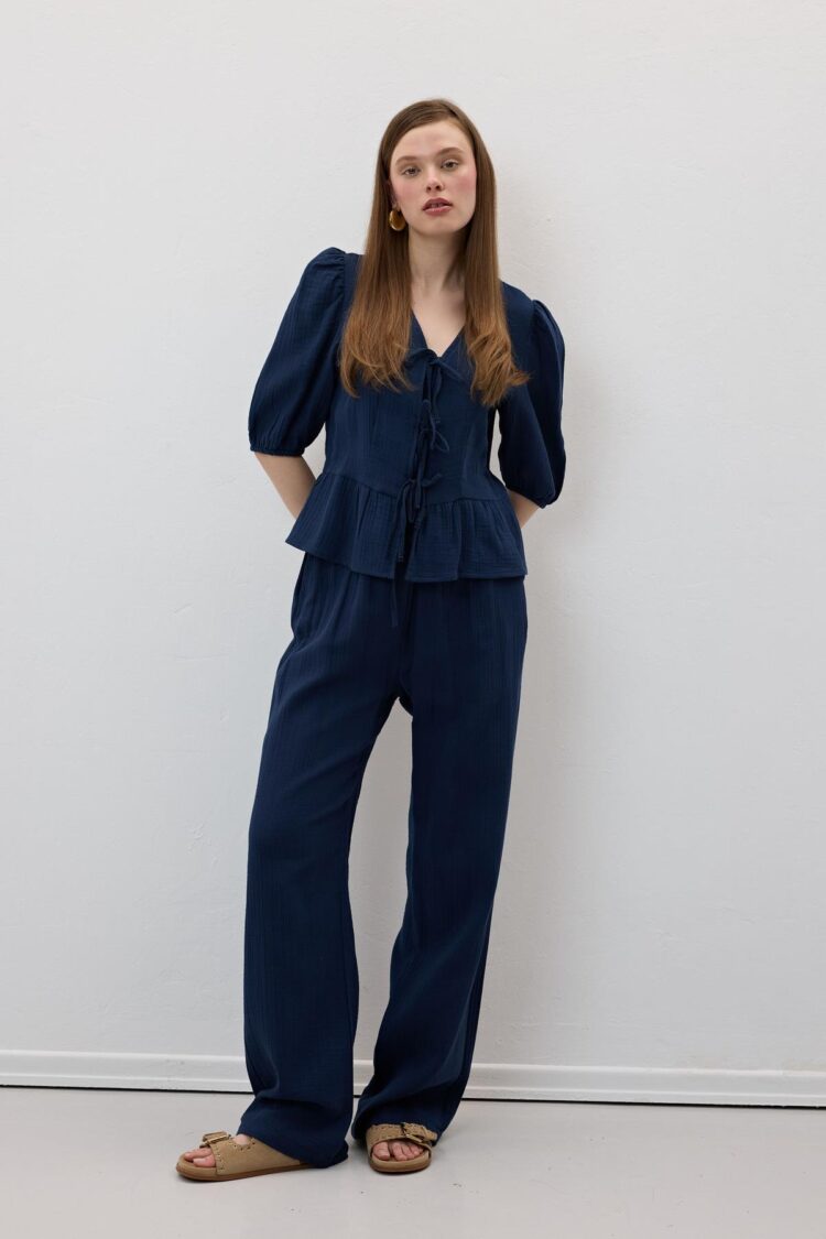 Elastic Waist Mueslin Pants Navy - Producer: Levure - Wholesale Women Clothes - TheBS Women