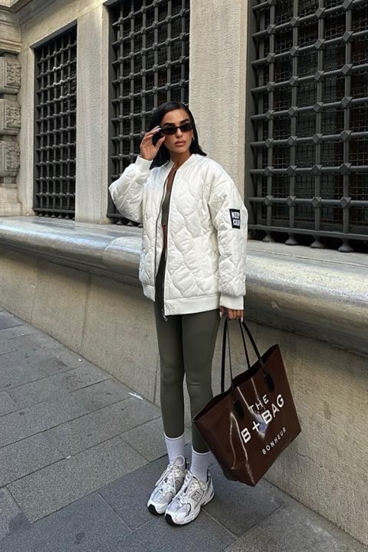 Oversize Quilted Bomber Jacket - Producer: Sobe Istanbul - Wholesale Women Clothes - TheBS Women