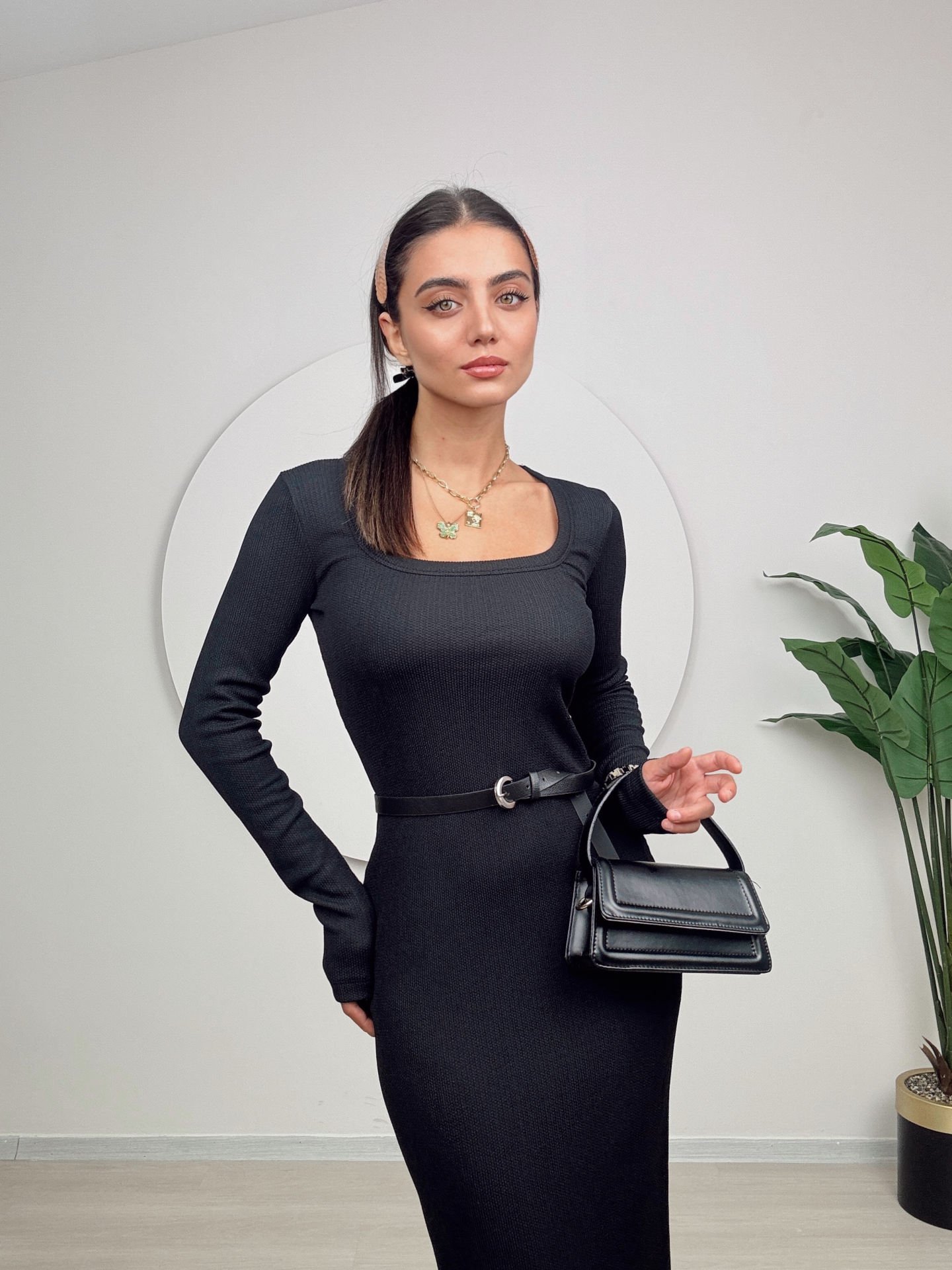 U Neck Knitted Dress - Producer: Miss Janell - Wholesale Women Clothes - TheBS Women