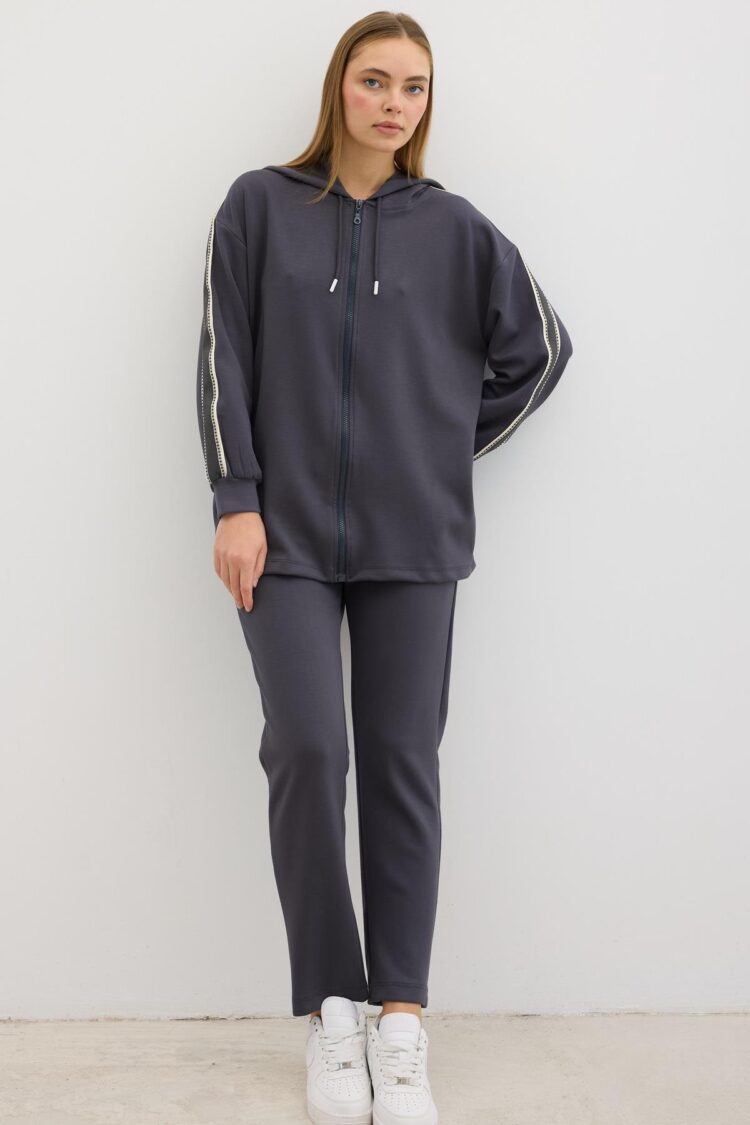 Stripe Detailed Zippered Sweatshirt - Producer: Levure - Wholesale Women Clothes - TheBS Women