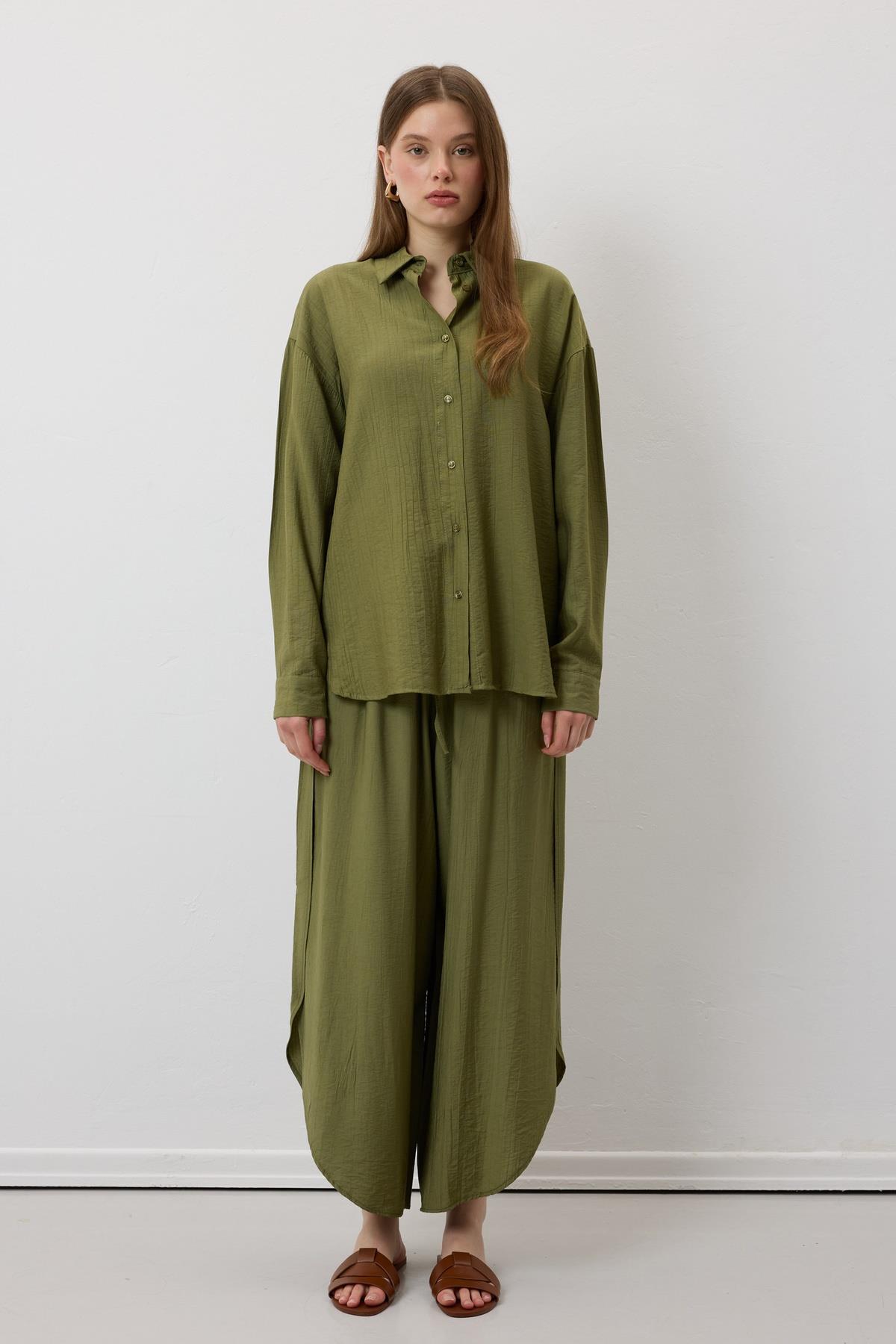 Buttoned Oversize Shirt - Producer: Levure - Wholesale Women Clothes - TheBS Women