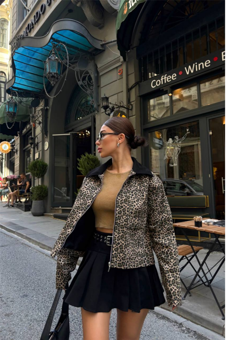 Leopard Pattern Crop Jacket - Brown - Producer: Ello - Wholesale Women Clothes - TheBS Women