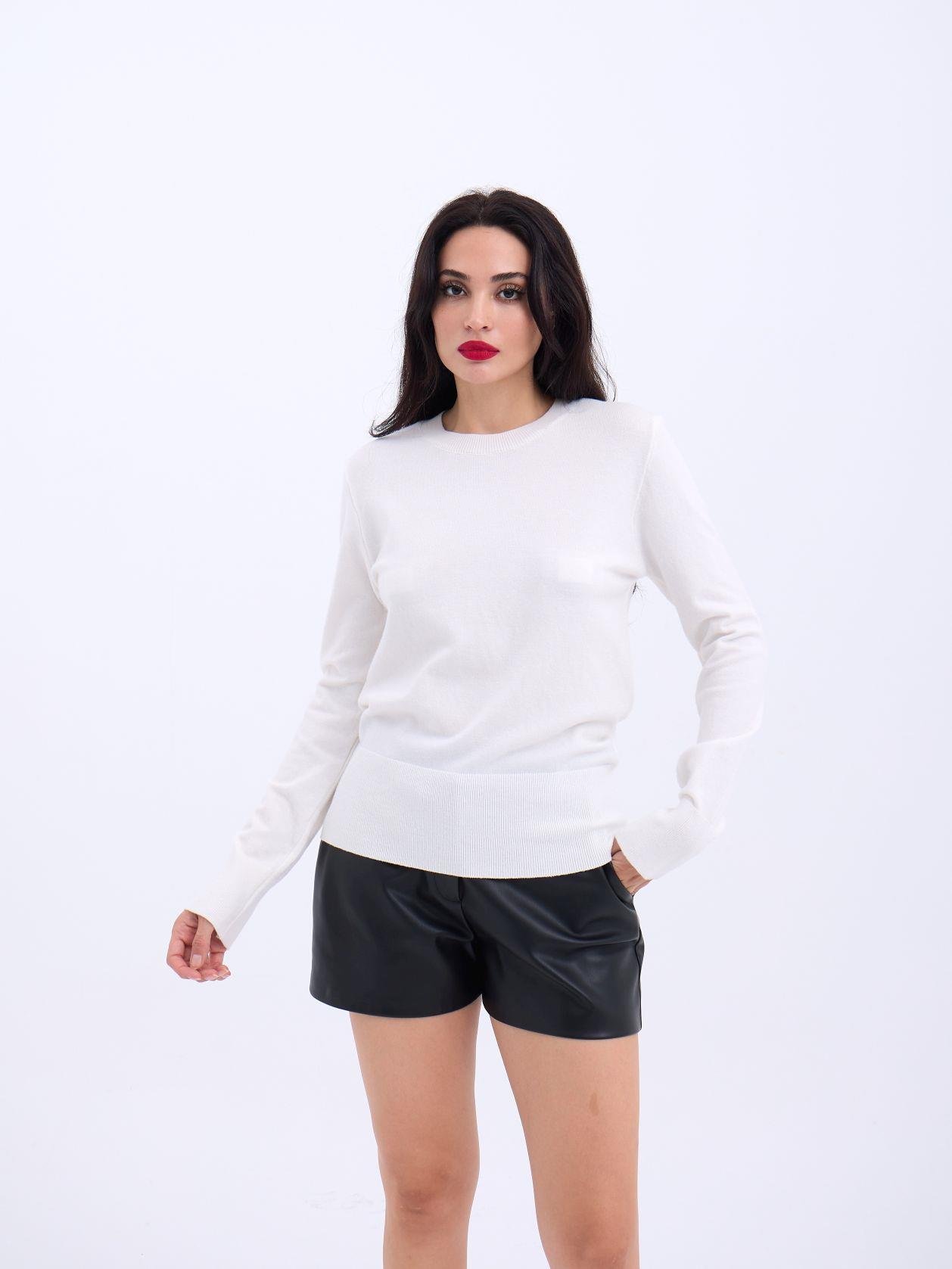 Knitwear Basic Sweater - Producer: Fame - Wholesale Women Clothes - TheBS Women