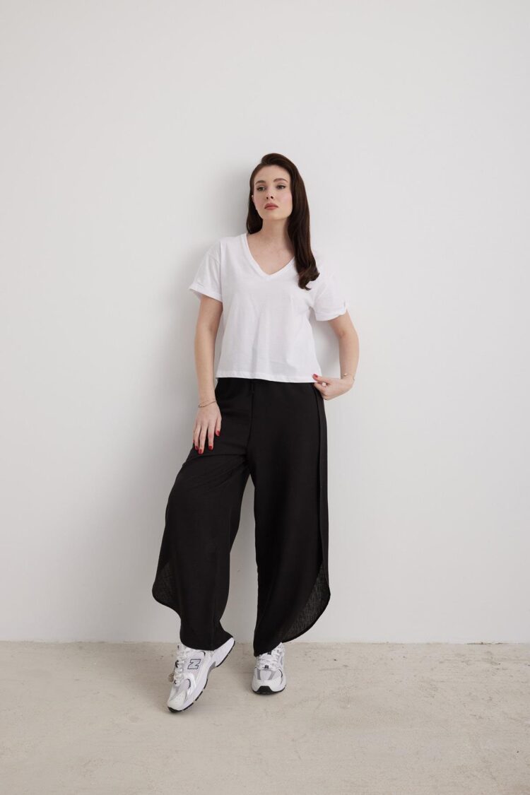 V-Neck Sleeve Folded Tshirt - Producer: Levure - Wholesale Women Clothes - TheBS Women