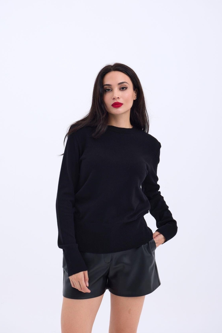Knitwear Basic Sweater - Producer: Fame - Wholesale Women Clothes - TheBS Women