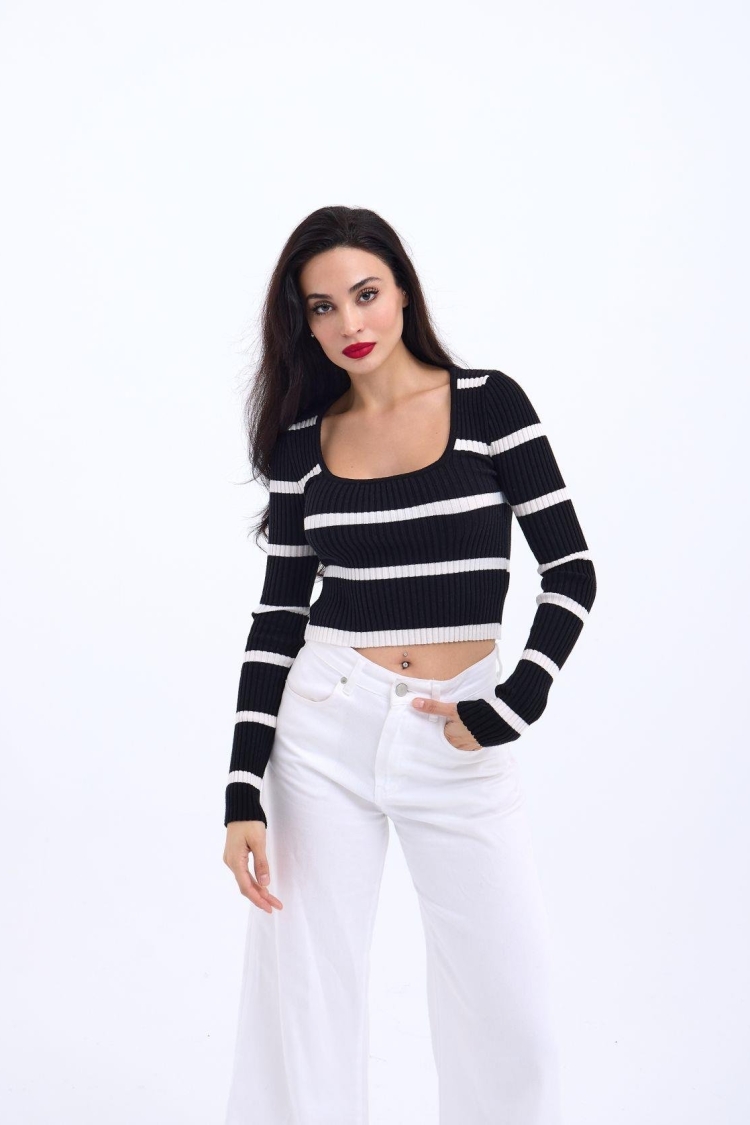 Knitwear Striped Ribbed Crop -& Ecru - Producer: Fame - Wholesale Women Clothes - TheBS Women