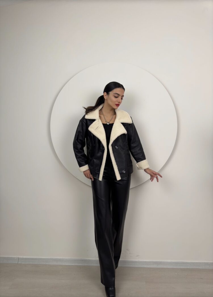 Oversize Plush Coat - Producer: Miss Janell - Wholesale Women Clothes - TheBS Women