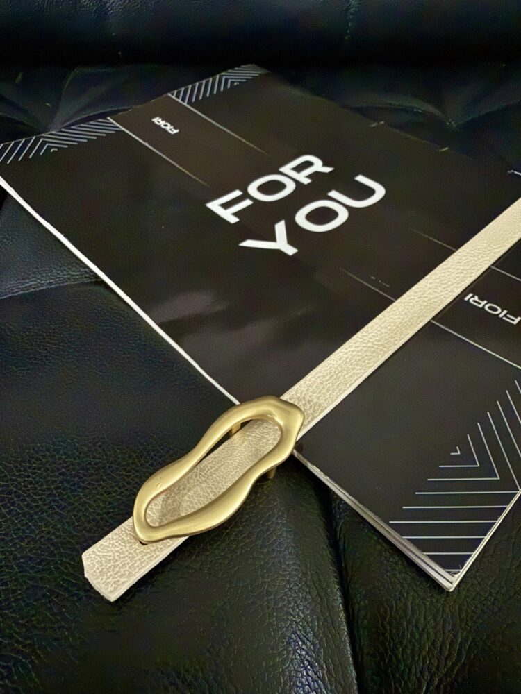 Thin Women Belt With Italian Design Buckle - Producer: Fiori - Wholesale Women Clothes - TheBS Women