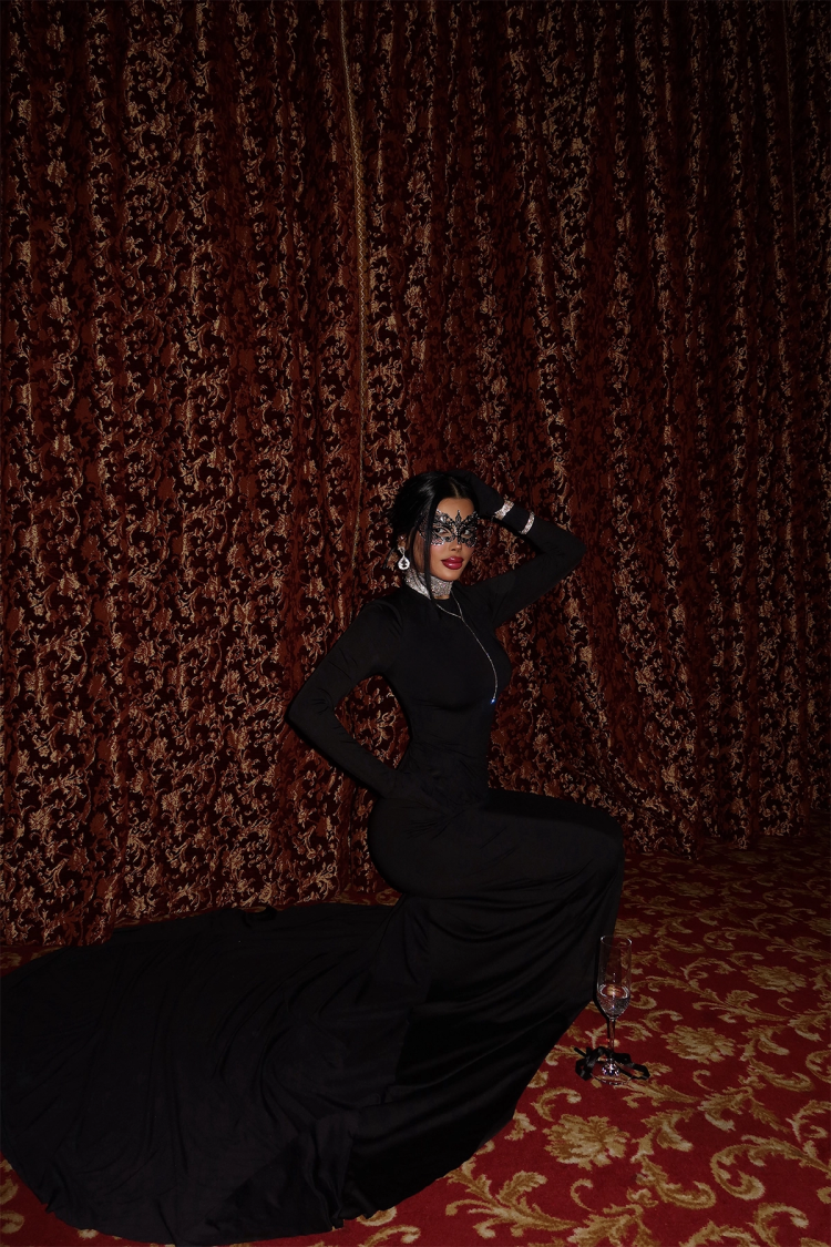 Gloves Detail Long Dress - Producer: EYYO ATELIER - Wholesale Women Clothes - TheBS Women
