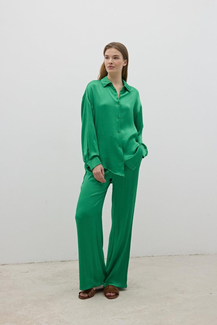 Women's Elastic Waist Satin Pants - Producer: Levure - Wholesale Women Clothes - TheBS Women