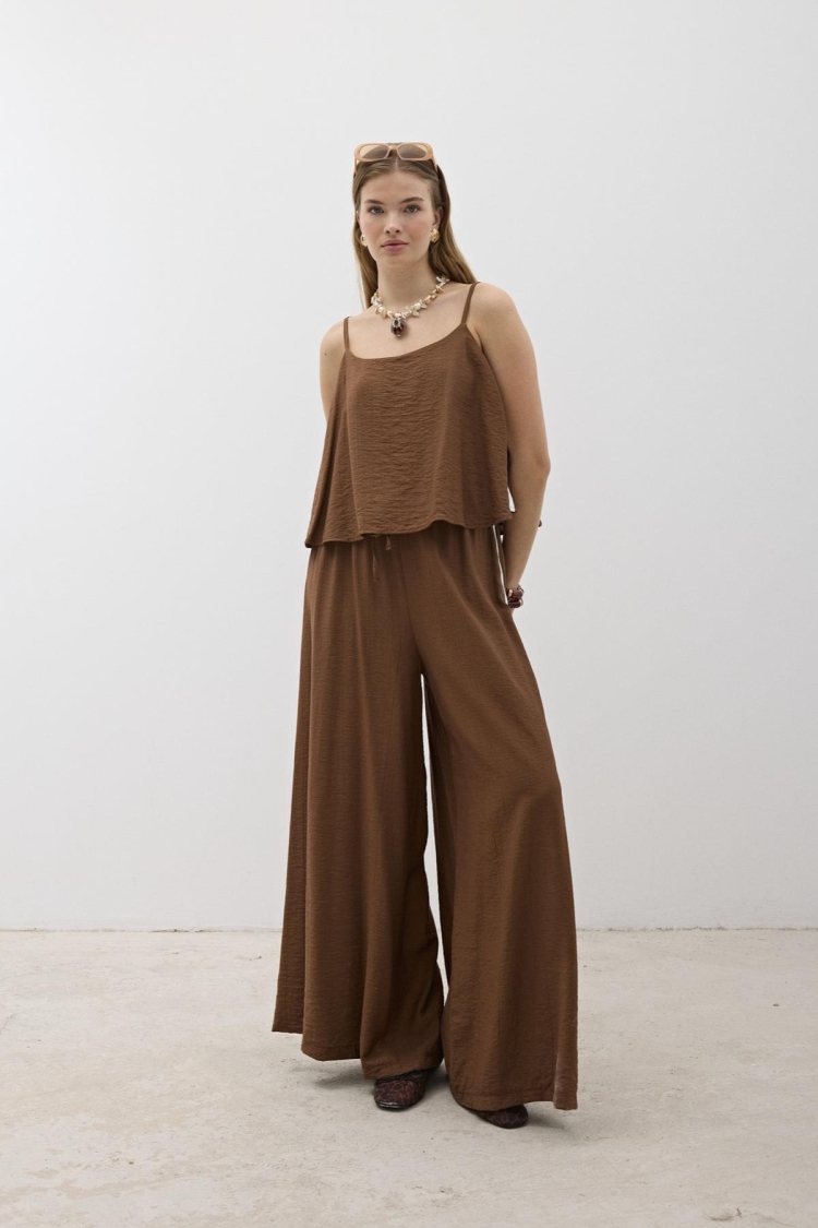 Elastic Waist Water Stone Detailed Pants - Brand: Levure - Women & Kids, Baby Clothes Wholesale - TheBS Women