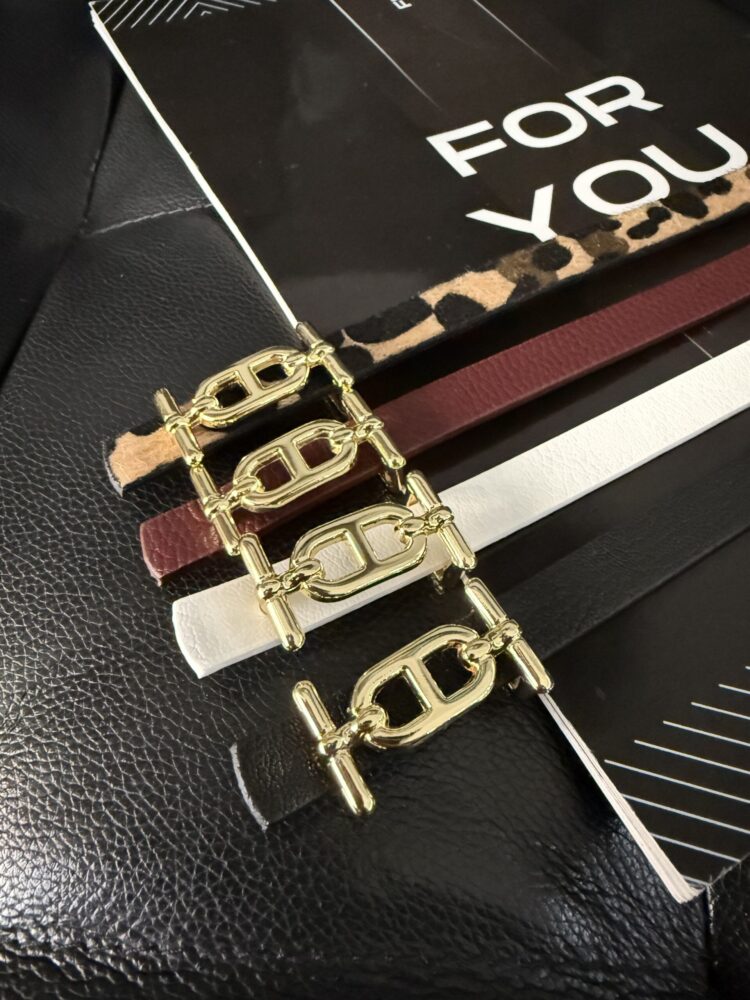 Slim Belt With Gold Buckle - Producer: Fiori - Wholesale Women Clothes - TheBS Women