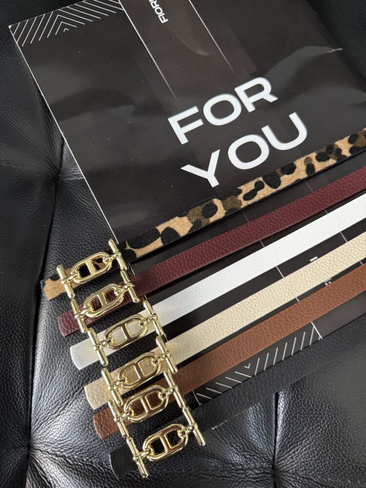 Slim Belt With Gold Buckle - Producer: Fiori - Wholesale Women Clothes - TheBS Women