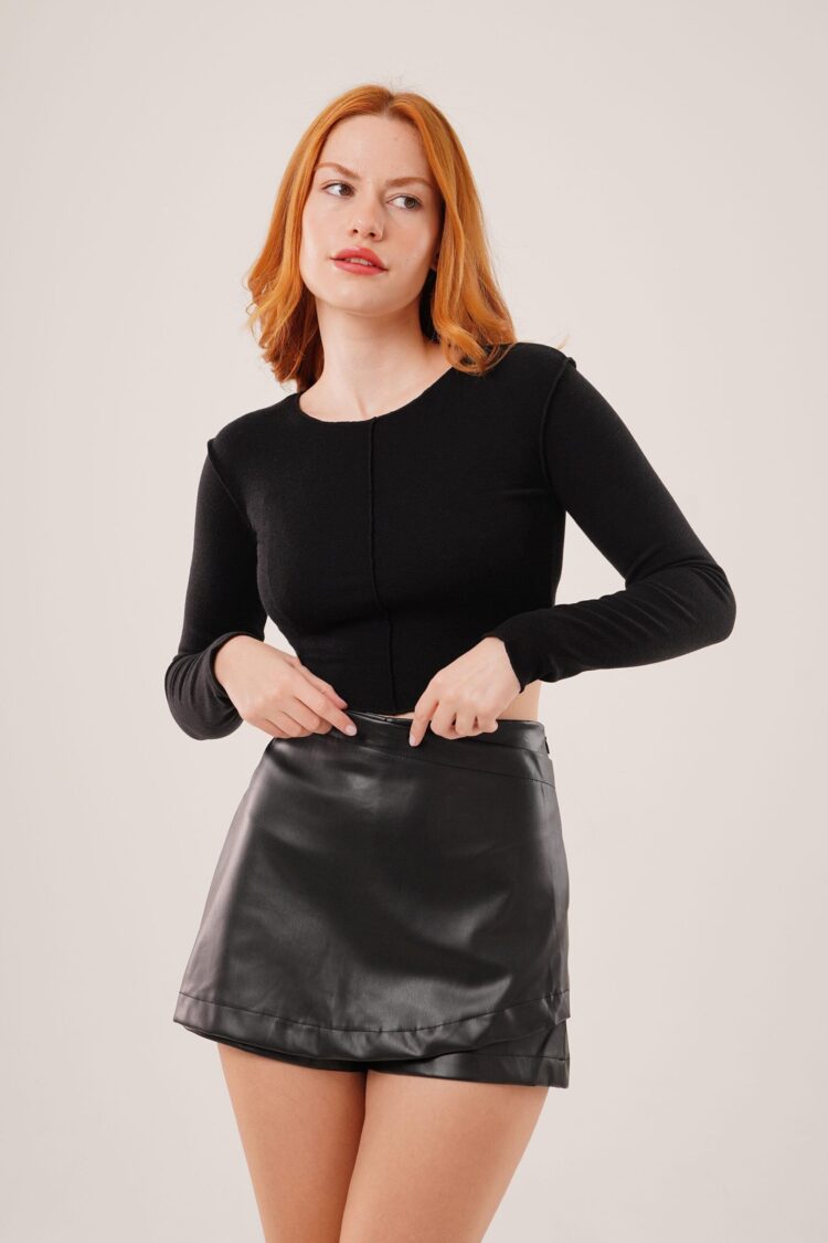 Basic WholesaleBody Blouse With Reverse Stitch - Producer: Lustrin - Wholesale Women Clothes - TheBS Women