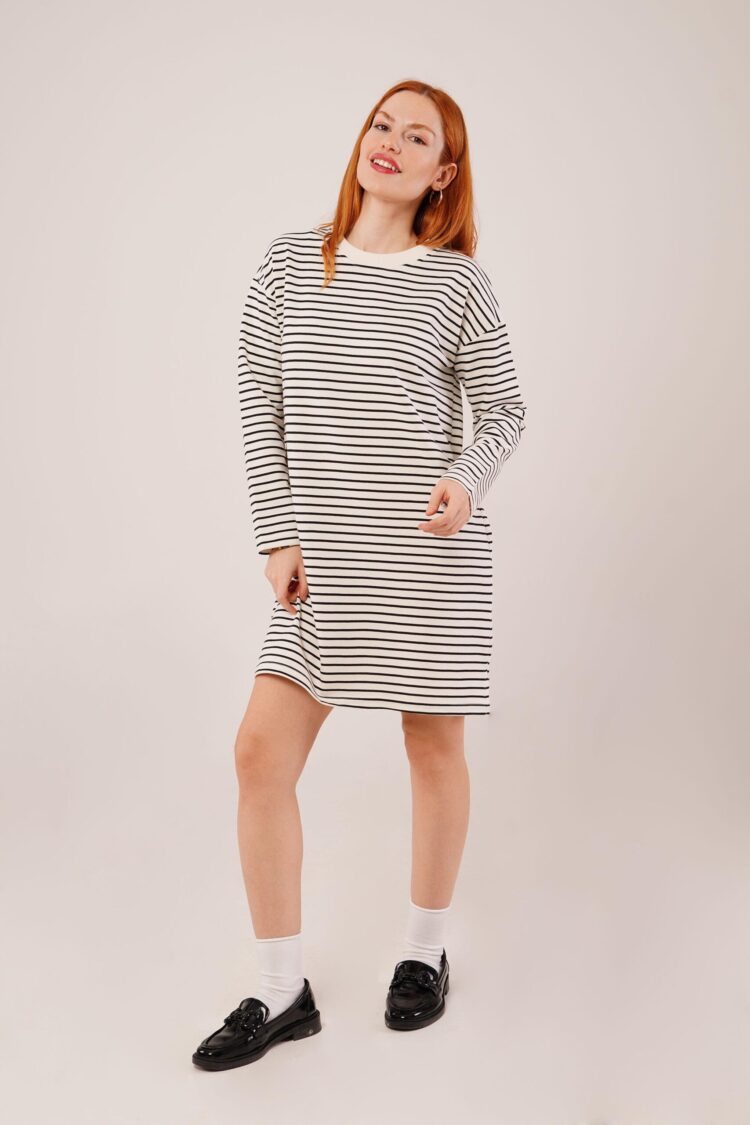 Slippery Cut Striped LongWholesale Sweatshirt - Producer: Lustrin - Wholesale Women Clothes - TheBS Women