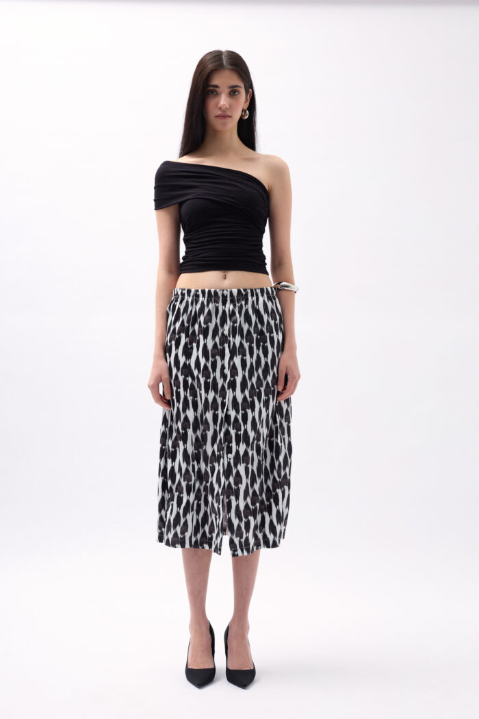 Patterned Skirt With Side Slits - Black & - Producer: Black Fashion - Wholesale Women Clothes - TheBS Women