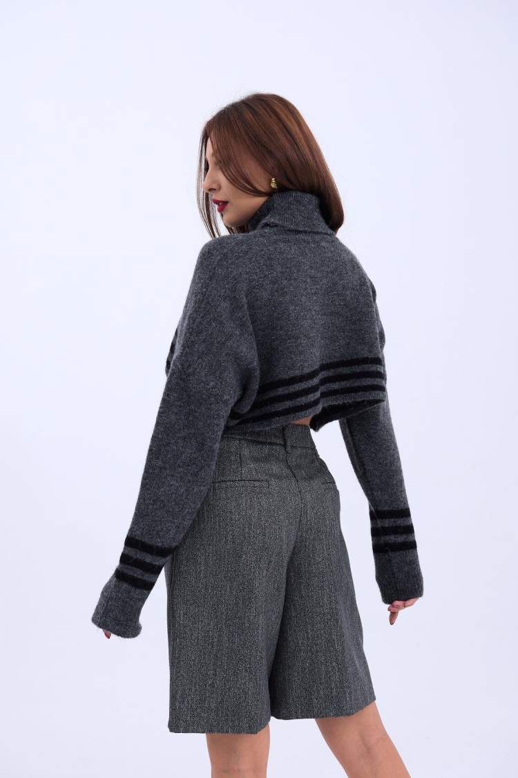 Knitted Striped Fisherman Crop -- Black - Producer: Fame - Wholesale Women Clothes - TheBS Women