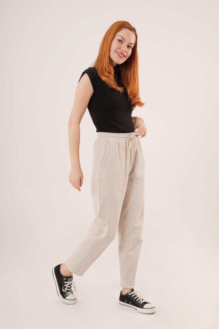 WholesalePants With Pockets Tie Waist Leg Detail - Producer: Lustrin - Wholesale Women Clothes - TheBS Women