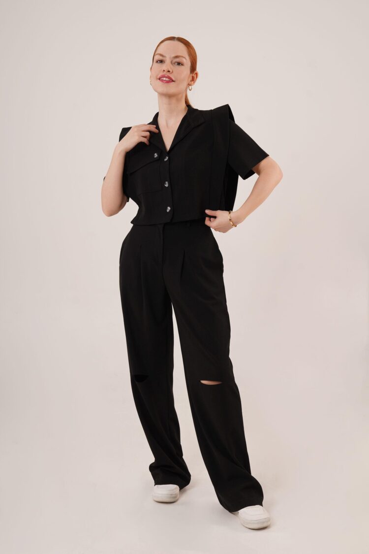Pocket Buttoned Blouse And Knee Detailed PantsWholesale Two Piece Suit - Producer: Lustrin - Wholesale Women Clothes - TheBS Women