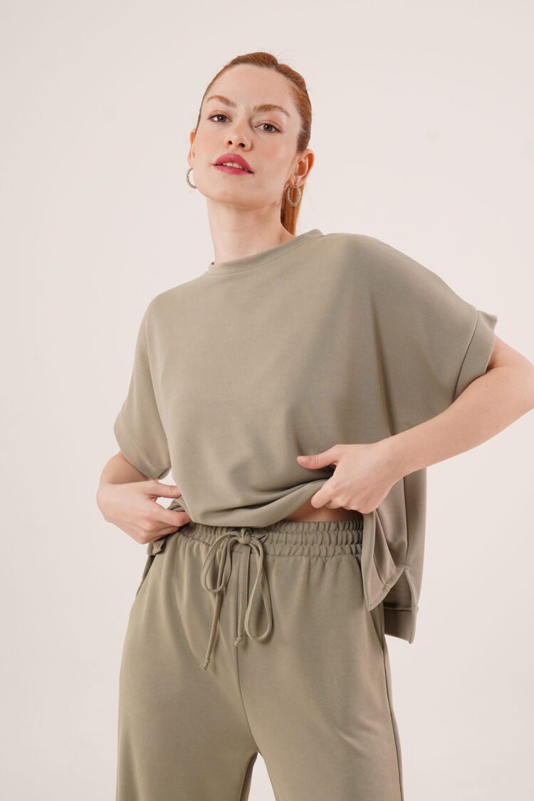 Modal Short Sleeve Top And Wide Leg Tracksuit Double Wholesale OilSuit - Producer: Lustrin - Wholesale Women Clothes - TheBS Women