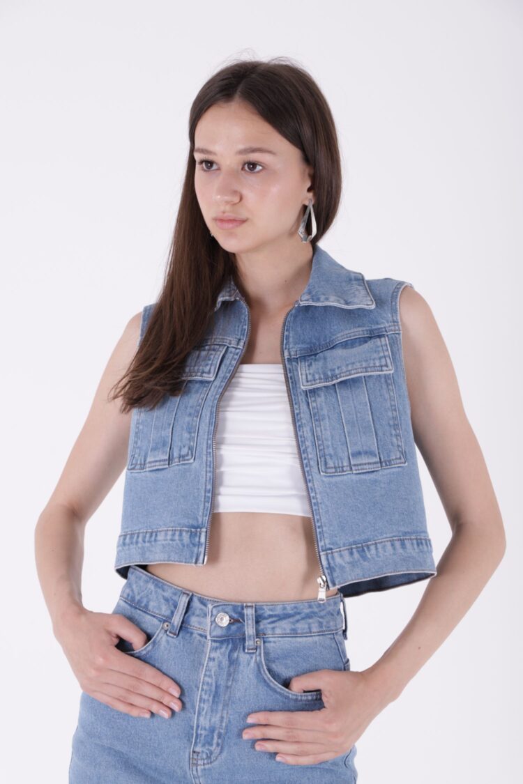 Mini Denim Vest With Zipper - Producer: XLove - Wholesale Women Clothes - TheBS Women
