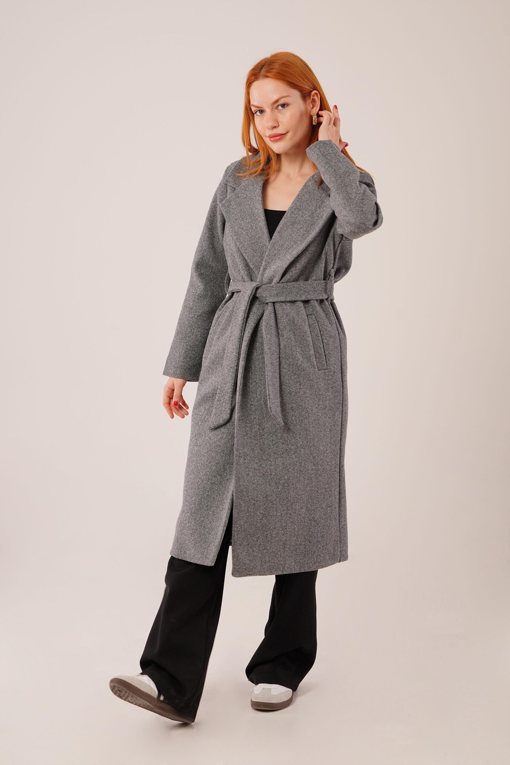 Long LinedCashmere Wholesale Coat - Producer: Lustrin - Wholesale Women Clothes - TheBS Women