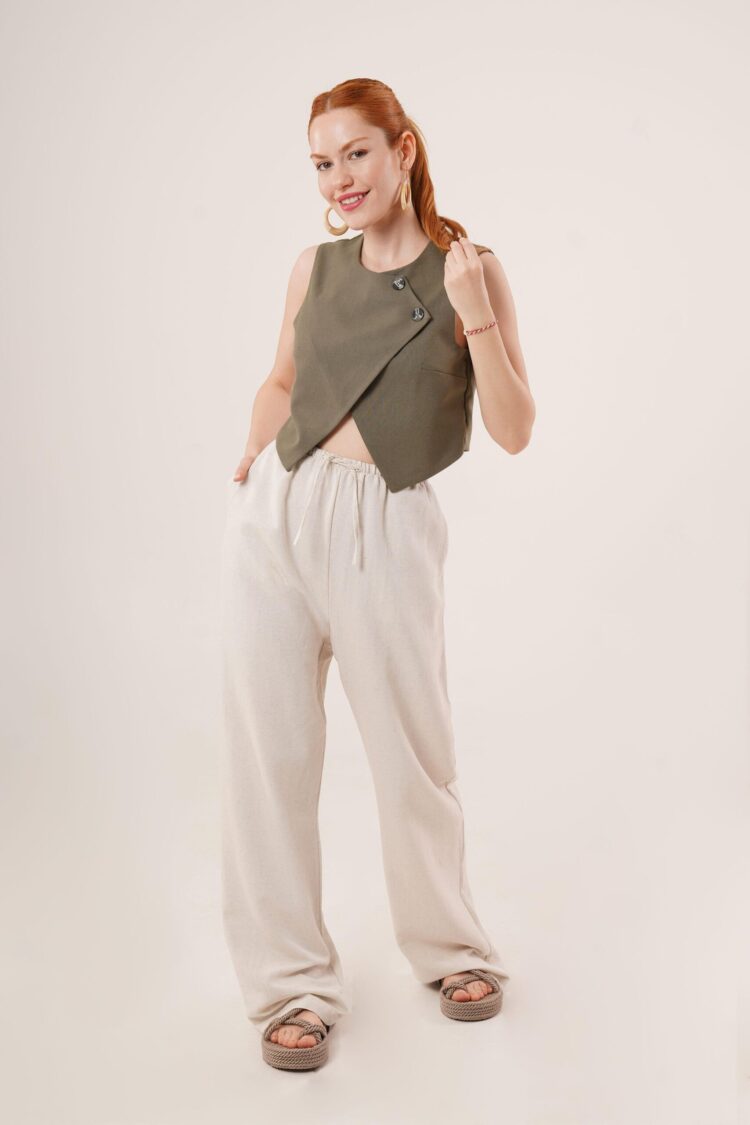 Double Button Cross PatternWholesale Vest - Producer: Lustrin - Wholesale Women Clothes - TheBS Women
