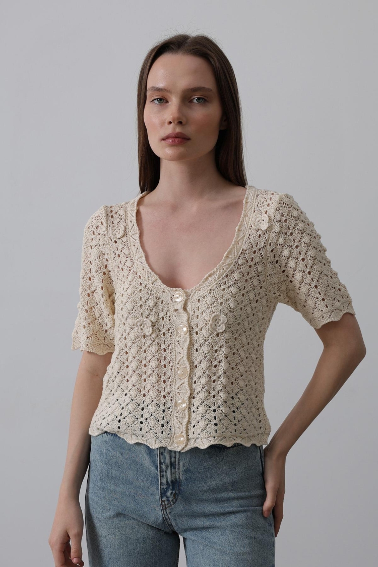 Floral Detailed Buttoned Knitwear - Ecru - Producer: Reyon - Wholesale Women Clothes - TheBS Women