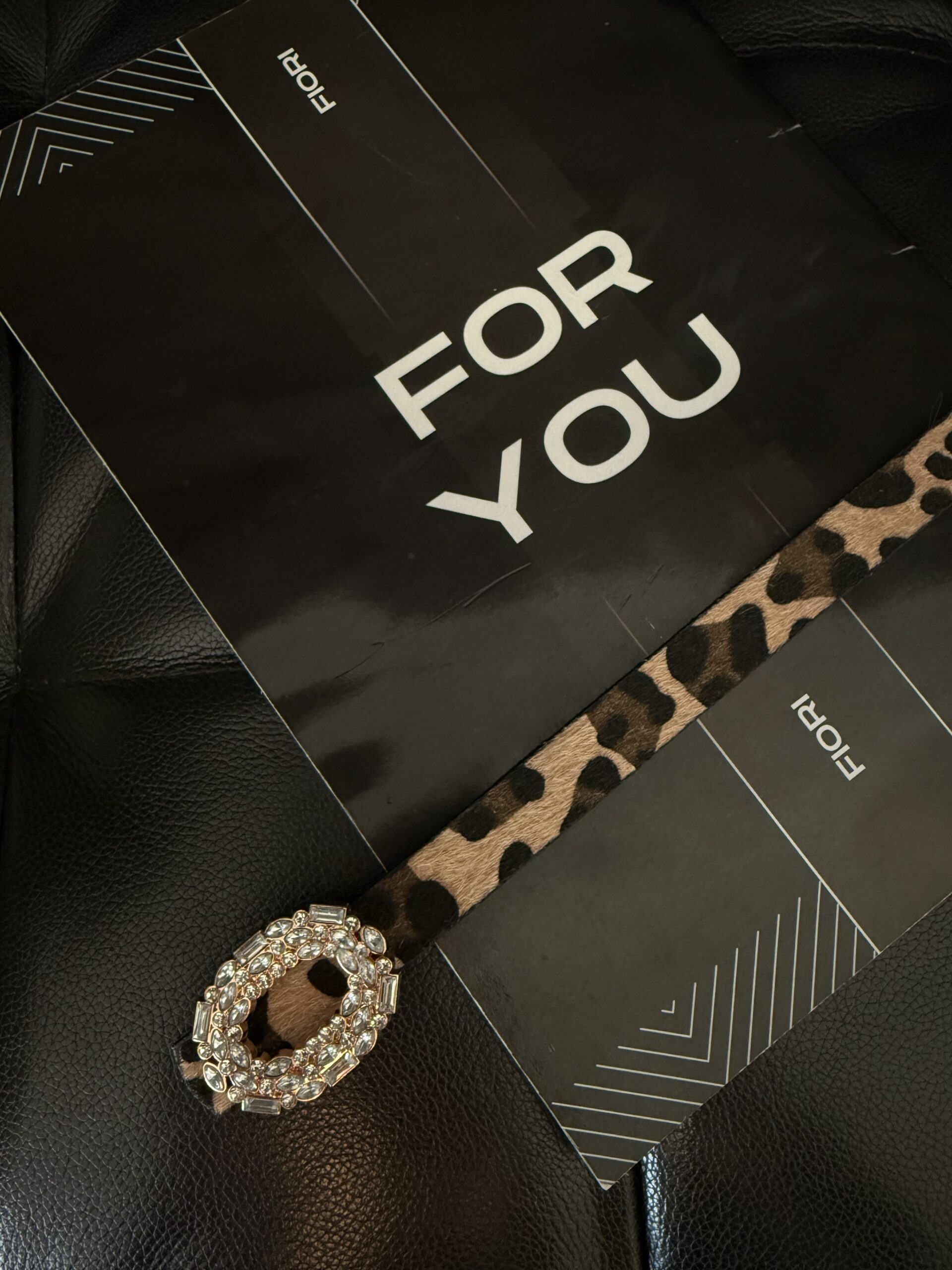 Round Stone Buckle Women's Belt - Producer: Fiori - Wholesale Women Clothes - TheBS Women