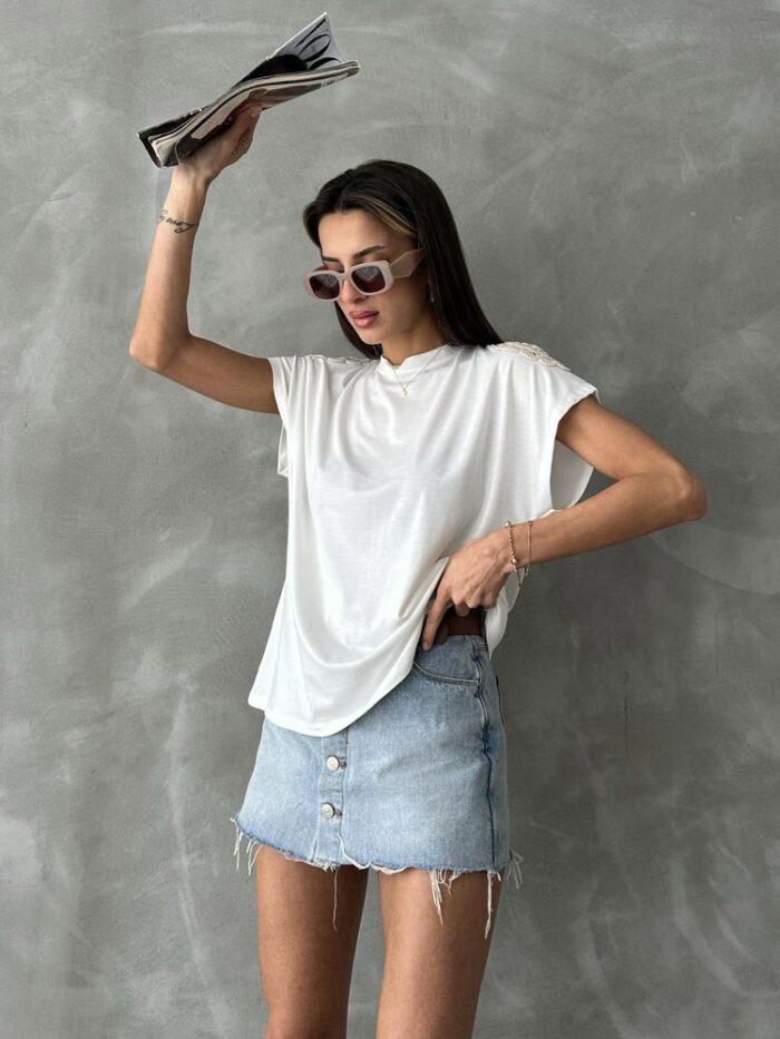 Lace Shoulder T-Shirt - Producer: Topshow - Wholesale Women Clothes - TheBS Women