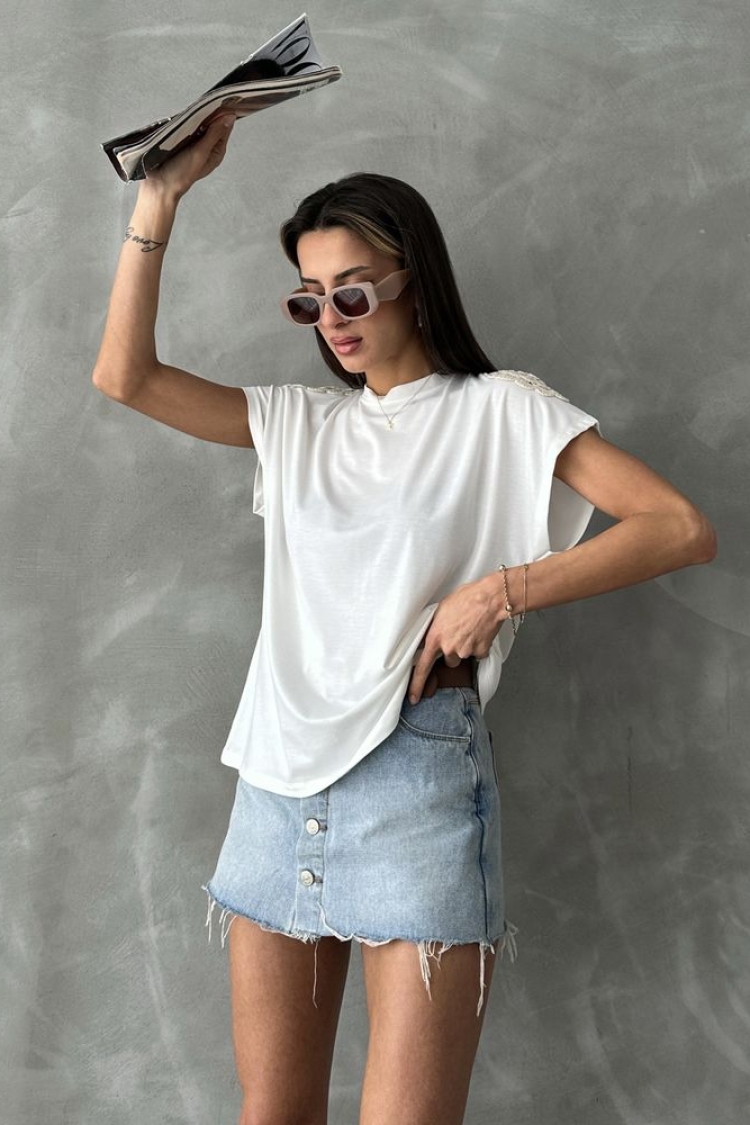 Lace Shoulder T-Shirt - Producer: Topshow - Wholesale Women Clothes - TheBS Women