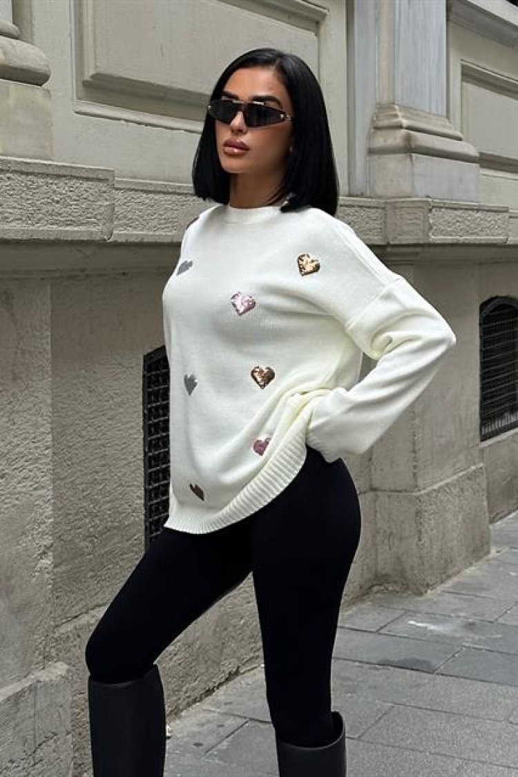 Heart Patterned Knitted Sweater - Producer: Sobe Istanbul - Wholesale Women Clothes - TheBS Women